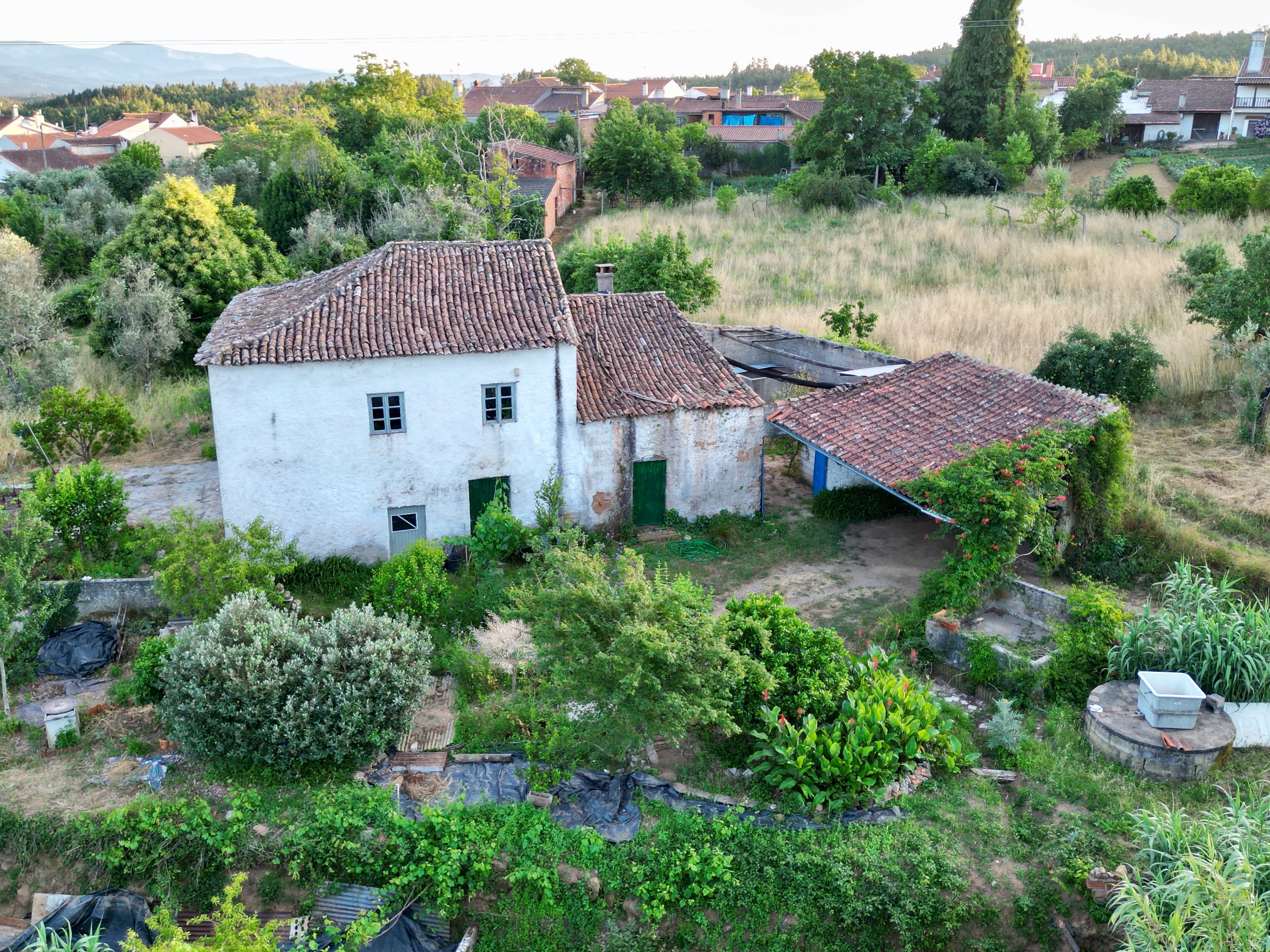 Quinta das Figueirinhas farmhouse aerial view