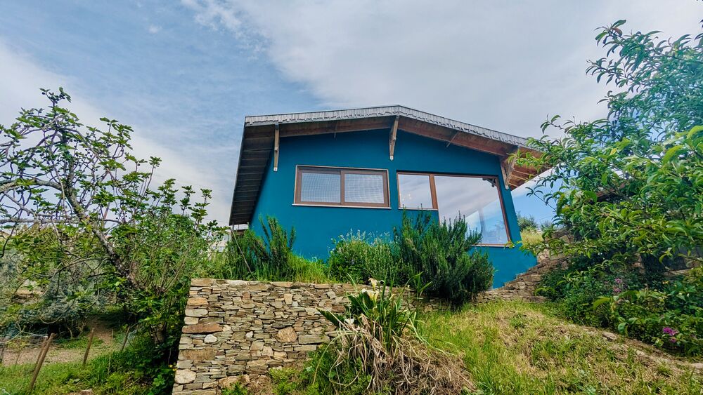 Edge-of-village farm, Barril de Alva — sold