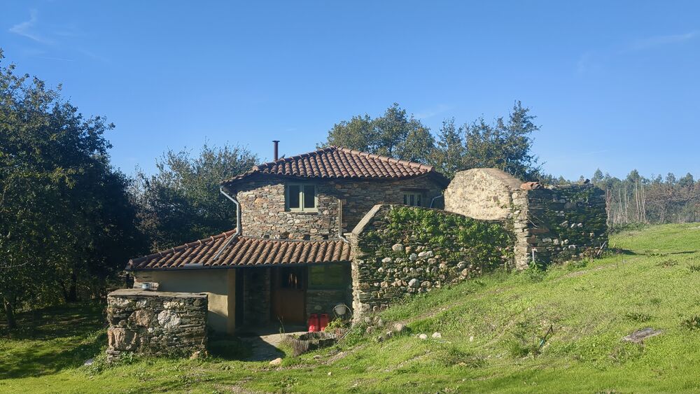 Off-grid farm, Côja — sold